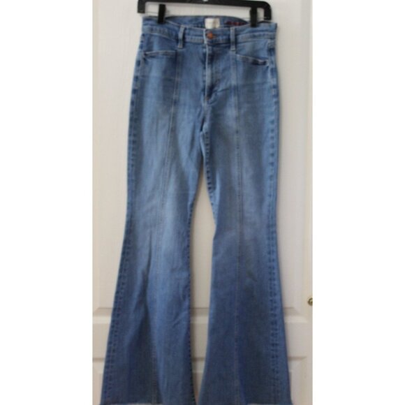 Alice + Olivia Size 28 Beautiful High Rise Seamed Bell Bottom denim Jeans - Picture 1 of 9